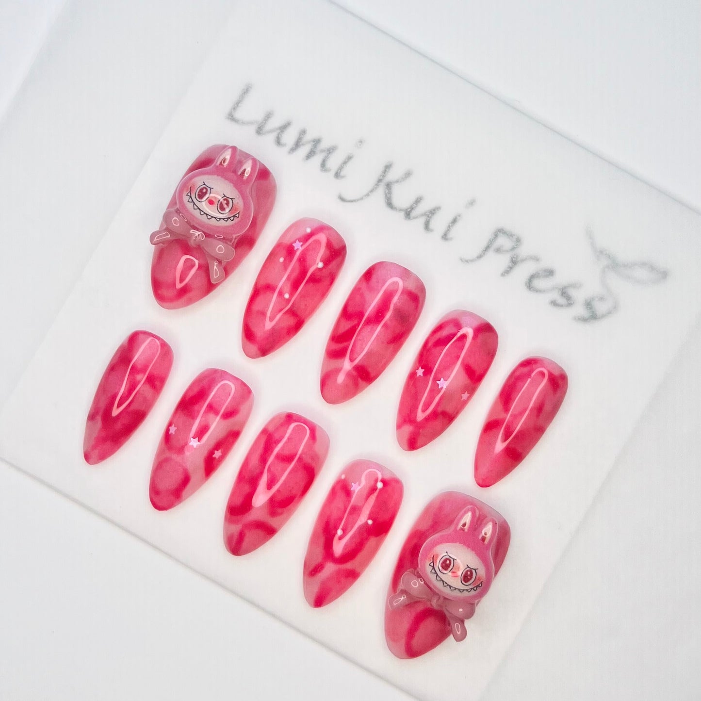 My Little Labubu, Love